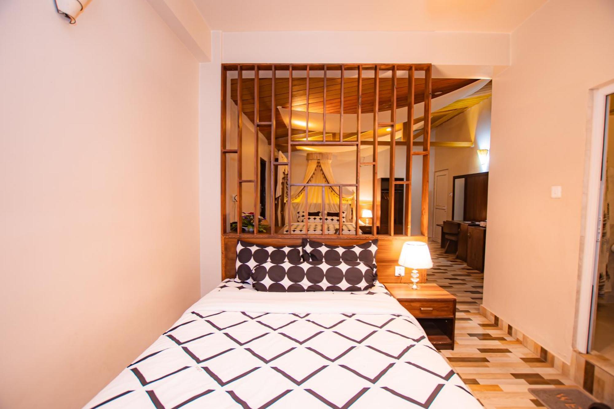 Busy Bee Resort, Покхара Экстерьер фото