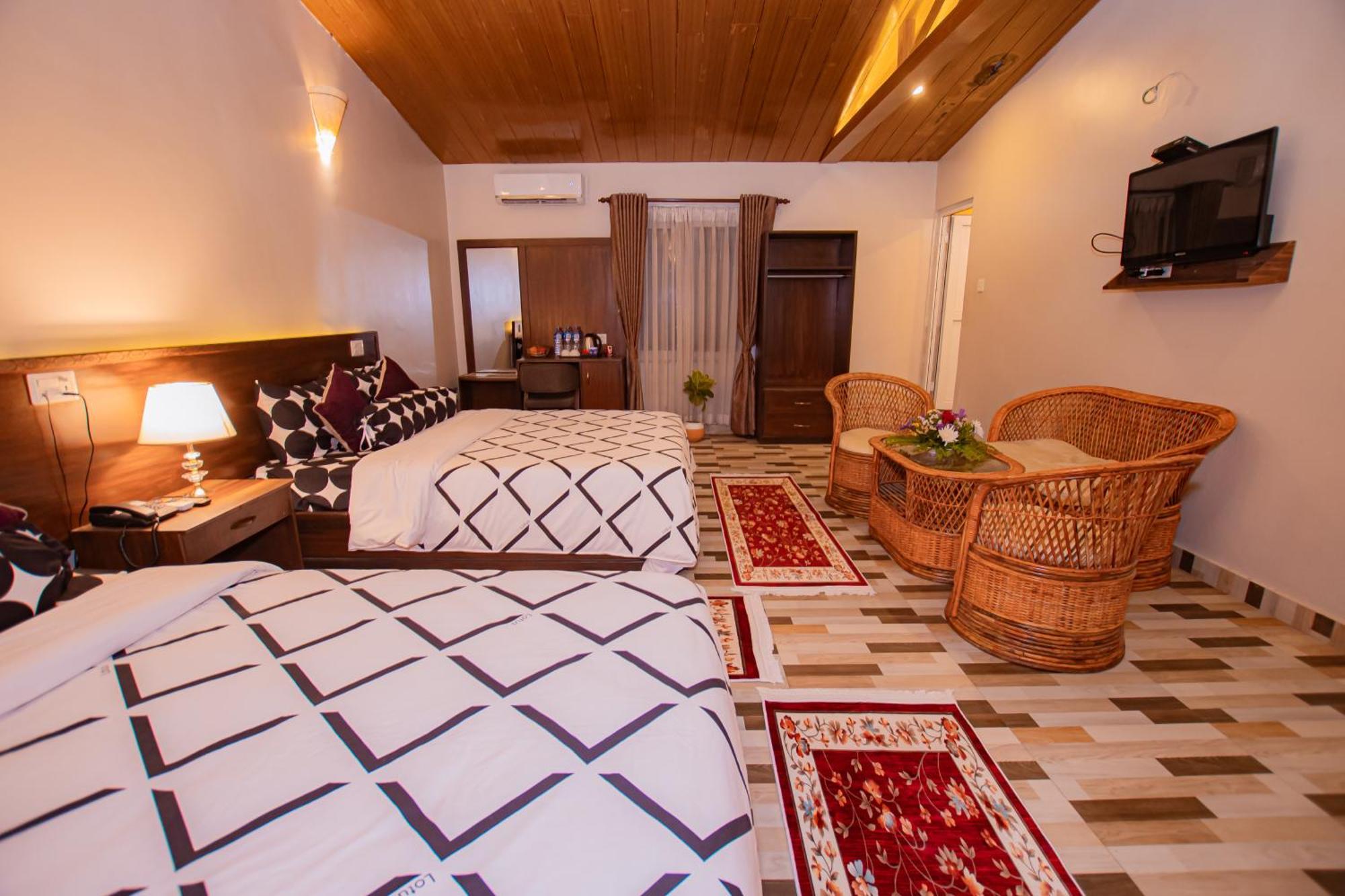 Busy Bee Resort, Покхара Экстерьер фото