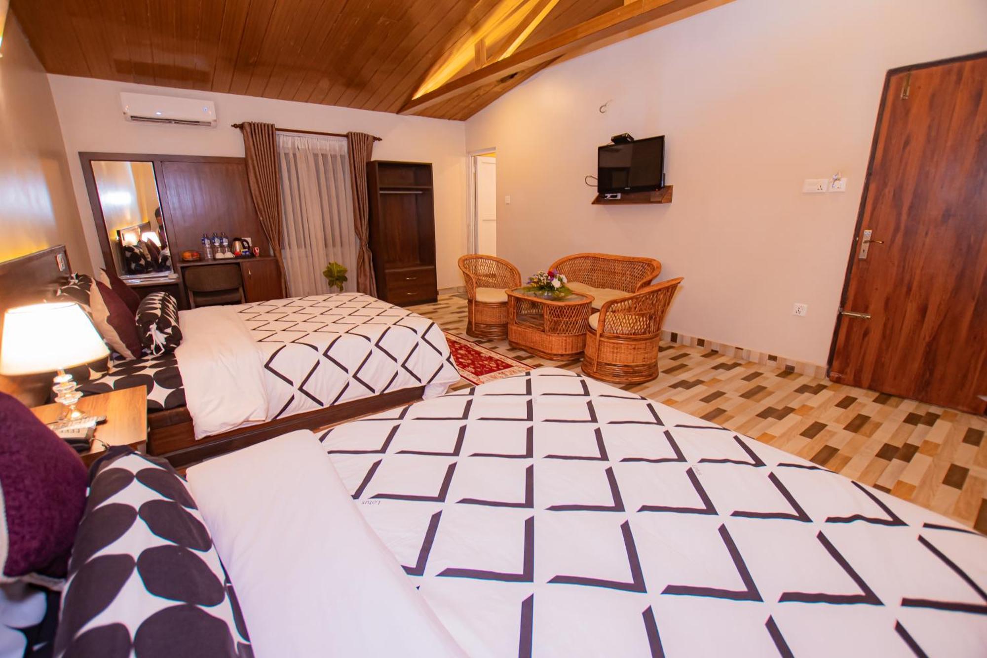 Busy Bee Resort, Покхара Экстерьер фото